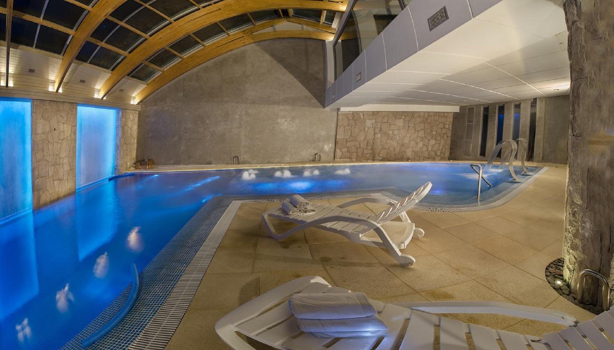 Hotel Cristal San Carlos de Bariloche Dış mekan fotoğraf