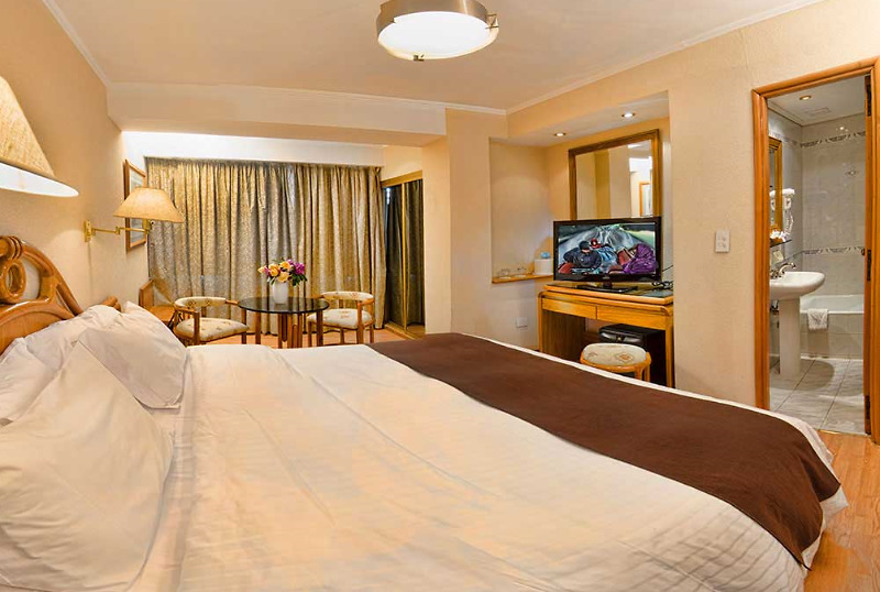 Hotel Cristal San Carlos de Bariloche Dış mekan fotoğraf